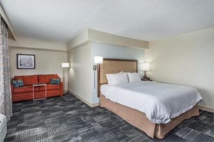 Hampton Inn Columbia - image 12