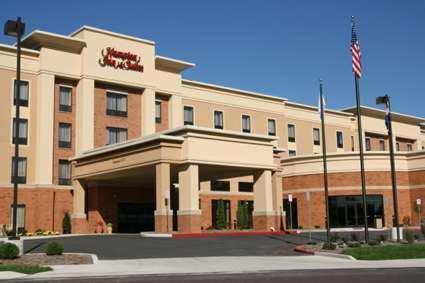 Hampton Inn & Suites Columbia at the University of Missouri - main image