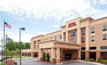 Hampton Inn & Suites Columbia at the University of Missouri - image 16