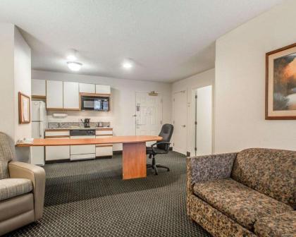 Suburban Extended Stay Hotel Columbia - image 8