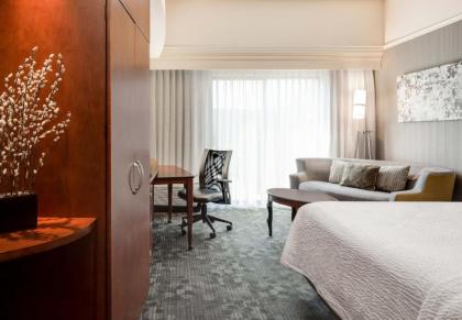 Courtyard by Marriott Columbia - image 5