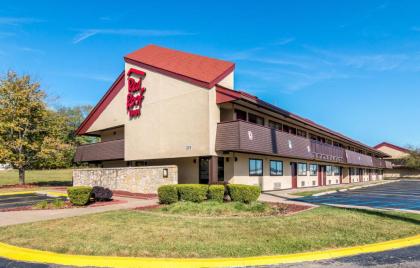 Red Roof Inn Columbia MO - image 5