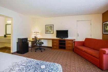 La Quinta by Wyndham Columbia - image 7