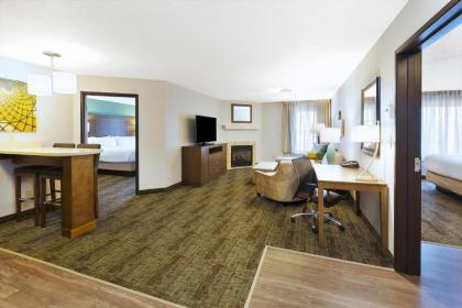 Staybridge Suites Columbia-Highway 63 & I-70 an IHG Hotel - image 3