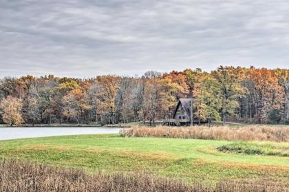 Cozy Columbia Cabin with Shared Lake Dock! - image 11