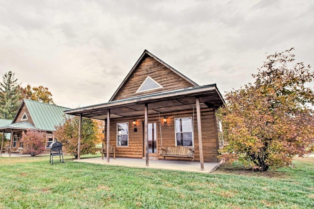 Lakefront Columbia Cabin with Dock and Peaceful Views! - main image