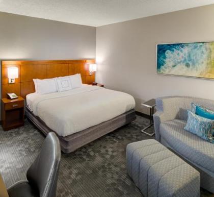 Courtyard by Marriott Columbia Northeast/Fort Jackson Area - image 2