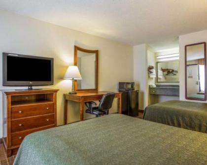 Quality Inn Fort Jackson - image 4