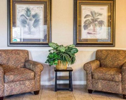 Quality Inn Fort Jackson - image 5