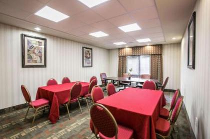 Comfort Suites Columbia Northeast - Fort Jackson - image 4