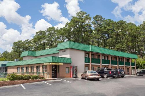 Super 8 by Wyndham Columbia/Ft. Jackson SC - main image