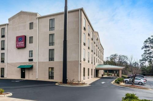 Comfort Suites Columbus State University Area - image 3