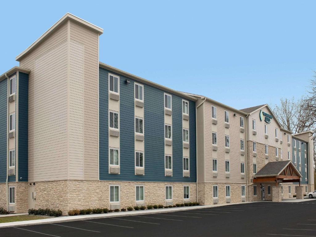 WoodSpring Suites Columbus Fort Benning Bldg 2 - image 4