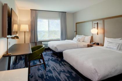 Fairfield Inn & Suites by Marriott Columbus IN - image 9