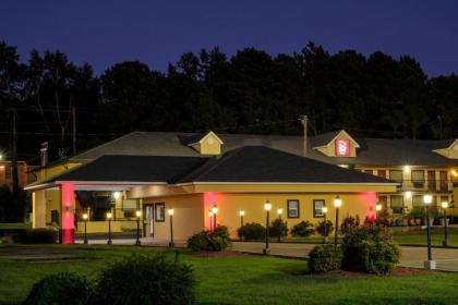 Red Roof Inn Columbus MS - image 13