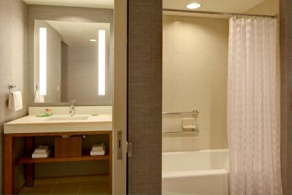 Hyatt Place Columbus - image 5