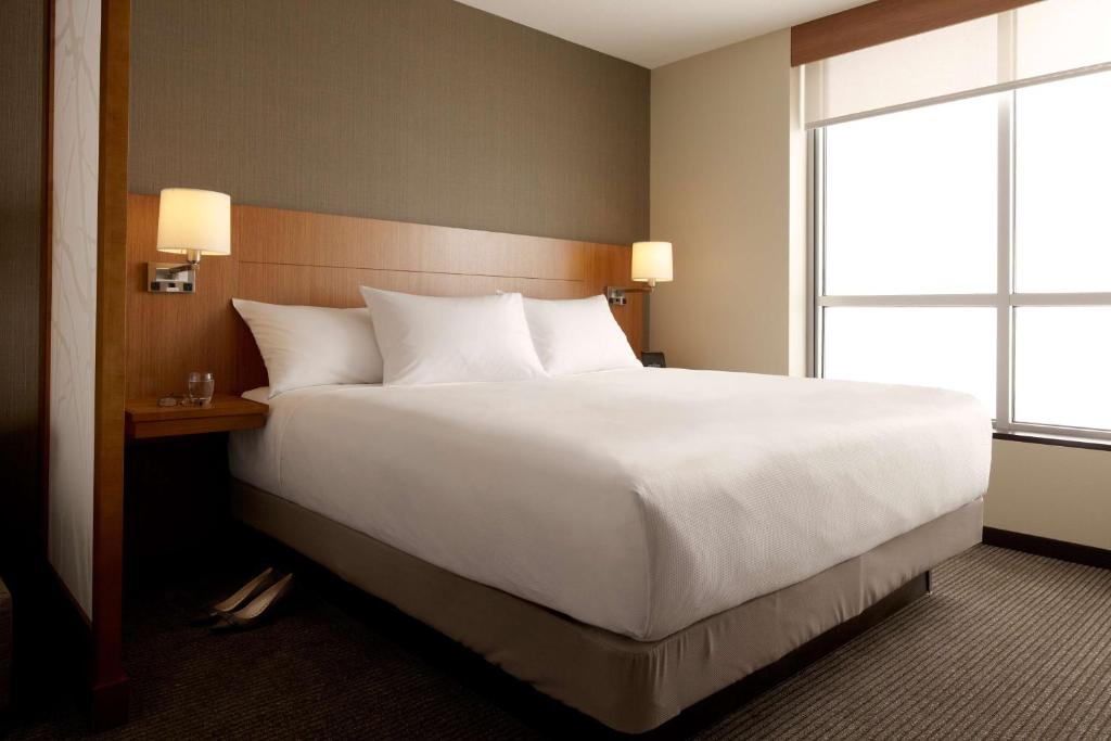 Hyatt Place Columbus - image 6