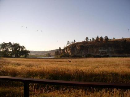 Yellowstone River Lodge and Cabins - image 12