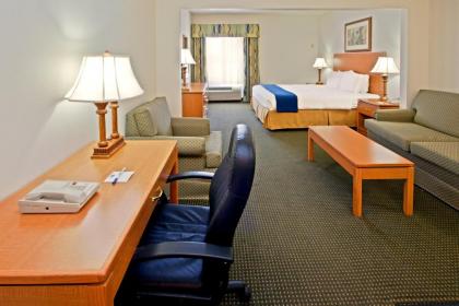 Holiday Inn Express Hotel & Suites Columbus an IHG Hotel - image 7