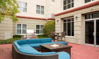 Homewood Suites Columbus - Airport - image 3