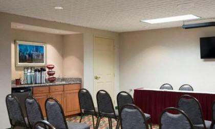 Homewood Suites Columbus - Airport - image 5