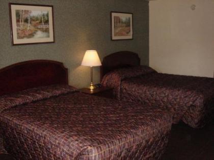 German Village Inn Motel - image 4