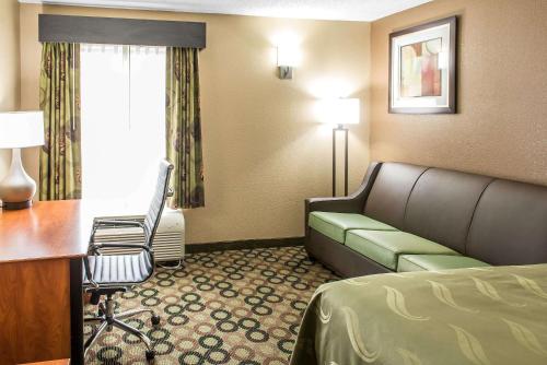 Quality Inn & Suites Columbus - image 4