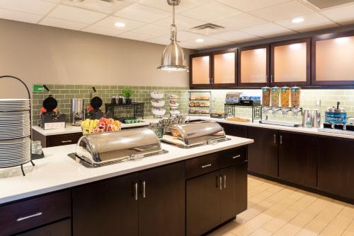 Homewood Suites by Hilton Columbus/Polaris - image 2