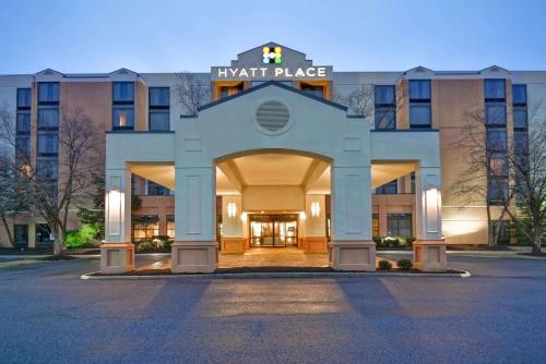 Hyatt Place Columbus Worthington - main image