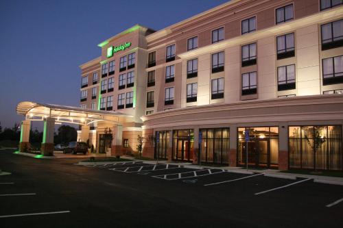 Holiday Inn Columbus-Hilliard an IHG Hotel - main image