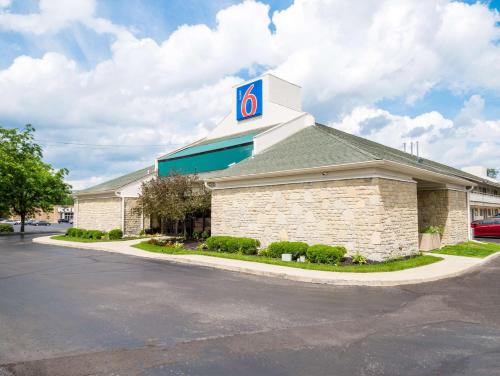 Motel 6-Columbus OH - OSU - image 2