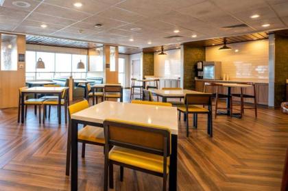 Fairfield Inn & Suites by Marriott Columbus Marysville - image 5