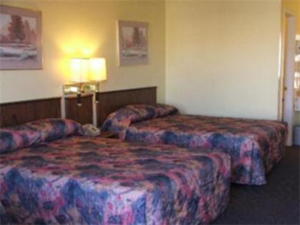 Americas Best Value Inn Comanche - image 10