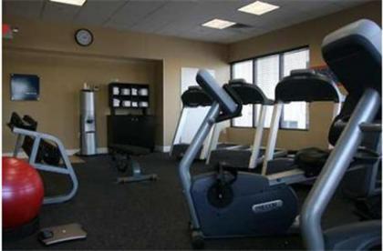 Hampton Inn Long Island/Commack - image 9