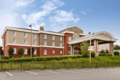 Country Inn & Suites by Radisson Commerce GA Near SK Battery Plant