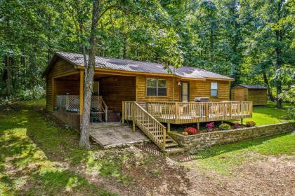 Centerpoint Trail Cabin- Perfect hiking just steps away - image 10