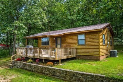 Centerpoint Trail Cabin- Perfect hiking just steps away - image 11