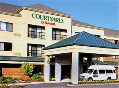 Courtyard by Marriott Concord - main image