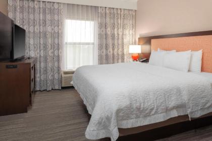 Hampton Inn & Suites Concord-Charlotte - image 8