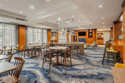 Fairfield Inn & Suites by Marriott Houston Conroe - image 6