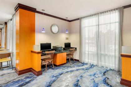 Fairfield Inn & Suites by Marriott Houston Conroe - image 8