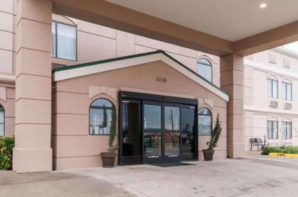 Comfort Inn Conroe - image 8