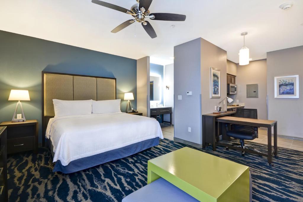 Homewood Suites by Hilton Conroe - image 5