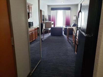 Best Western Plus San Antonio East Inn & Suites - image 12