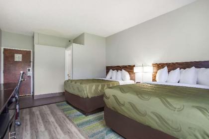 Quality Inn - image 6