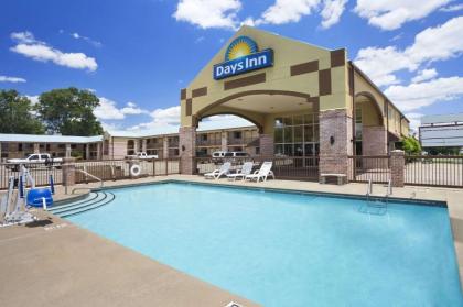 Days Inn by Wyndham Conway - image 11