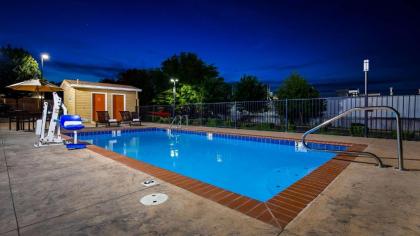 Best Western Conway - image 3