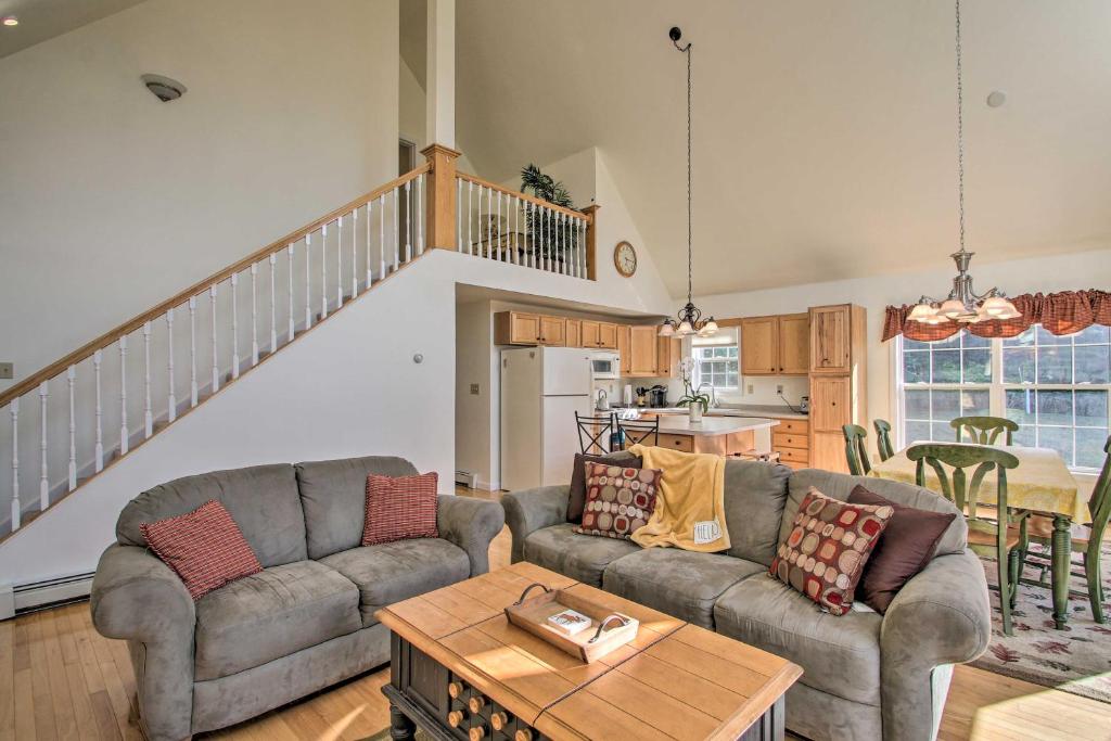 Deluxe North Conway Home with Game Room and Fire Pit! - image 2