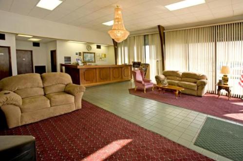 America's Best Value Inn Cookeville - image 2