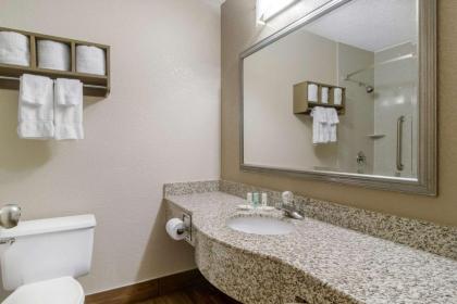 Quality Inn Cookeville - image 5